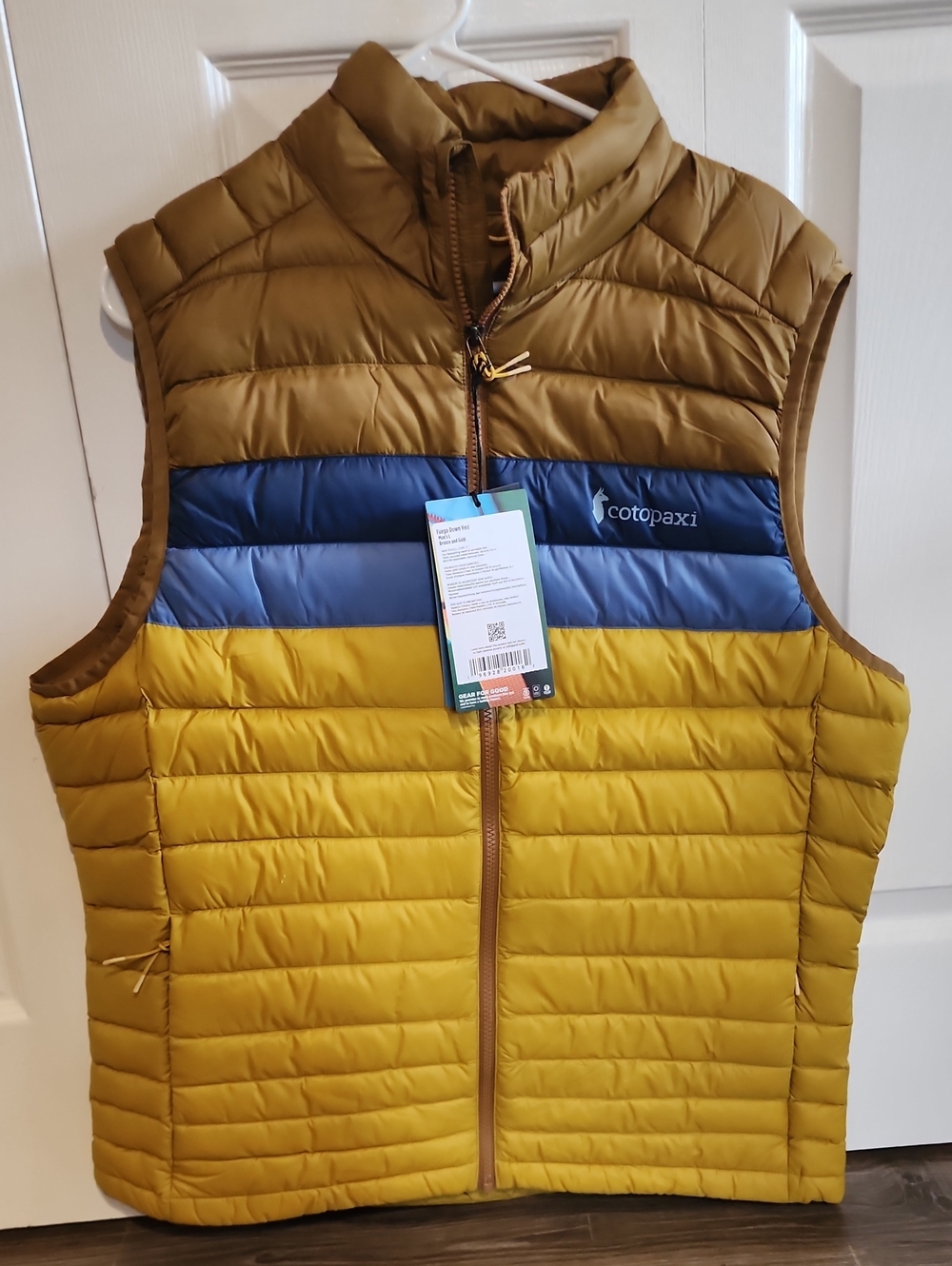 cotopaxi Mens Fuego Down Vest Quilted Vest in Bronze And Gold